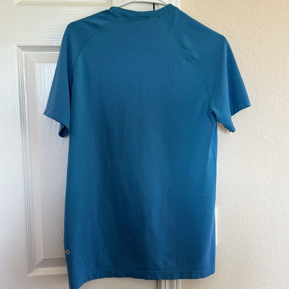 Lululemon - Metal Vent Tech 2.0 SMALL - Picture 2 of 4